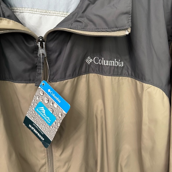 Men’s Columbia Shell Rain Jacket - Picture 2 of 7